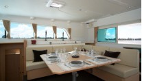 Lagoon 500 - Indoor dining.